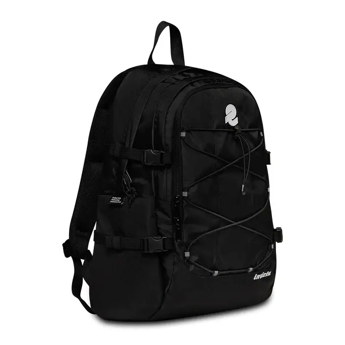 Jet Black [+84,90 €]