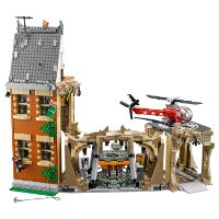 Immagine di LEGO DC Comics Super Heroes Serie TV Batman Classic Bat-caverna 76052 
