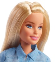 Immagine di Barbie in Viaggio con Cucciolo e Valigia 