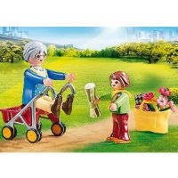 Immagine di City Life: Nonna con Nipote 70194 