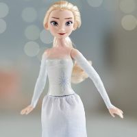 Immagine di Elsa e il cavallo Nokk elettronico Frozen 2 