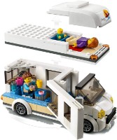 Immagine di  LEGO City Camper delle Vacanze 60283