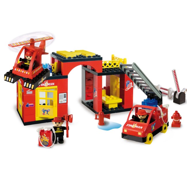 BRUDER LAND ROVER DEFENDER STATION WAGON DEI POMPIERI CON LUCI, SUONI E POMPIERE 2596 | GIOCHI DI CLEM
