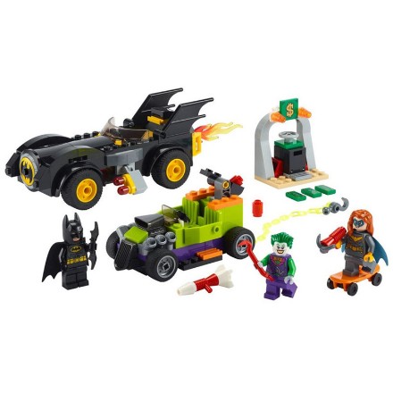 LEGO DC Batman Inseguimento con la Batmobile Batman vs Joker 76180