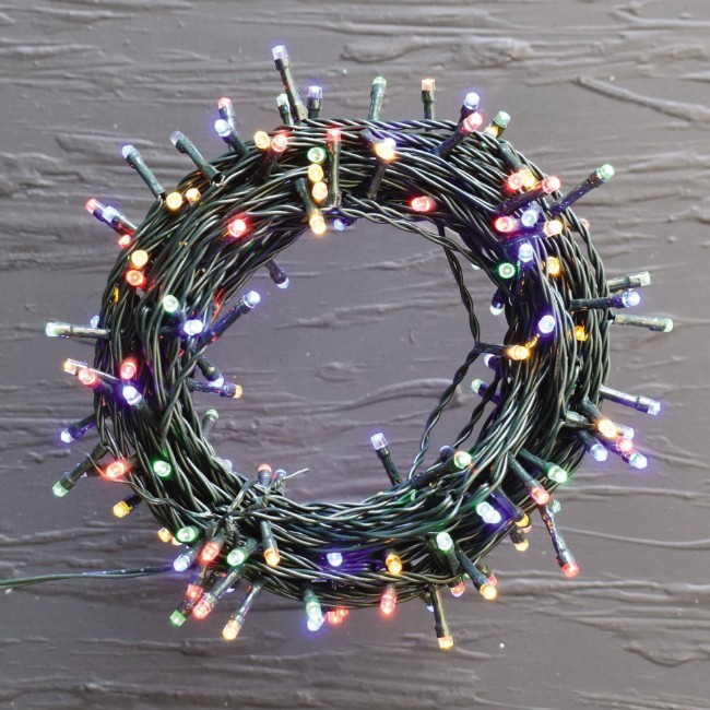 Catena di luci 180 Led 3 mm multicolore 9 m con Giochi Luce e funzione memoria, IP44, idoneo uso interno/esterno, filo verde
