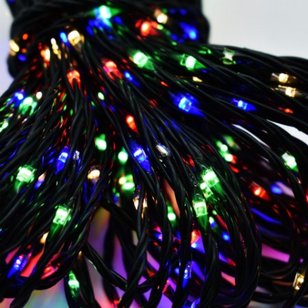 Catena di luci 180 Led multicolore  9 m con Giochi Luce, funzione memoria e timer, IP44, idoneo uso interno/esterno, filo verde