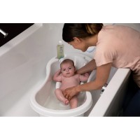 Chicco Bagno Delicato Corpo e Capelli Baby Moments con Ingredienti Vegetali Formato 200ml, 500ml di Chicco