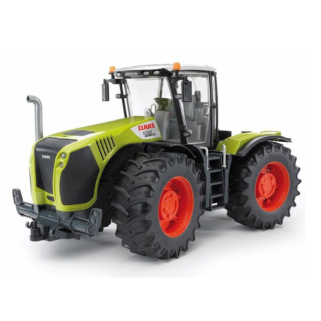 Il Trattore Claas Xerion 5000 Bruder