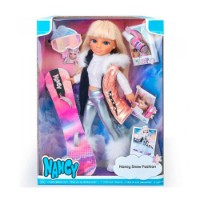 Nancy Snow Fashion Famosa