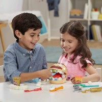 Hasbro Play-Doh Dottor Trapanino New