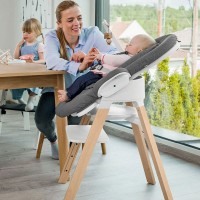Stokke Sdraietta Steps Neonato con Gancio Appendi Giochi di Stokke