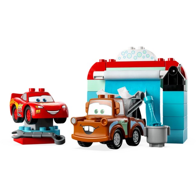 LEGO Disney Divertimento all’Autolavaggio con Saetta McQueen e Cricchetto 10996