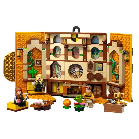 LEGO Harry Potter Stendardo della Casa Tassorosso 76412