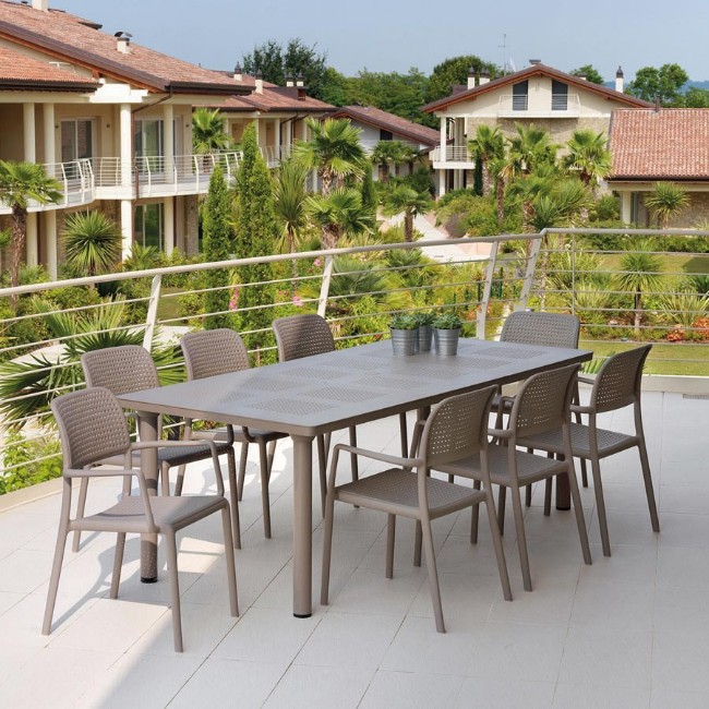 Paniate Set tavolo da esterno Libeccio e poltrone Bora di Nardi