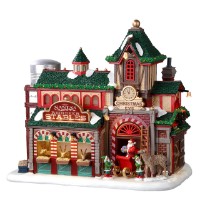 25926 Santa's Reindeer Stables Lemax