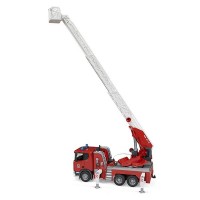 Bruder Autocarro Pompieri Scania Super 560R con Scala Girevole, Pompa dell'Acqua e Modulo Luci e Suoni 03591