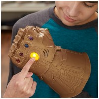 Hasbro Marvel Avengers Guanto dell'Infinito