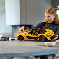 LEGO Technic McLaren P1 42172