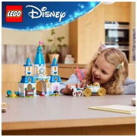 LEGO Disney Castello di Cenerentola e Carrozza Trainata da Cavalli 43275