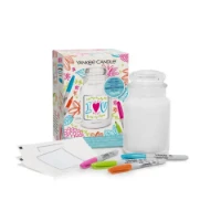 Immagine di Yankee Candle x Sharpie Candela in Giara Grande Clean Cotton 90 Ore con Etichetta Personalizzabile