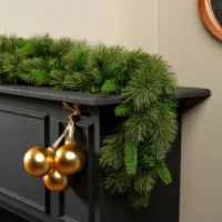 Immagine di Ghirlanda Verde di Natale Edmonton da Interno ed Esterno 270 cm