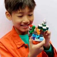 Immagine di LEGO® Minecraft® Avventura di Steve nella Taiga 21583