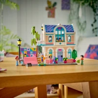 Immagine di LEGO® Friends Casa della famiglia di Liann 42687
