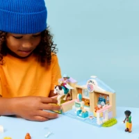 Immagine di LEGO® Friends Clinica Veterinaria 42696
