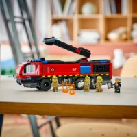 Immagine di LEGO® City Autopompa dell’aeroporto 60499