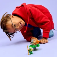 Immagine di LEGO® NINJAGO® Lloyd contro Spinner Mostro della Terra 71850