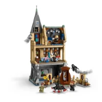 Immagine di LEGO® Harry Potter™ Castello di Hogwarts™: Ala dell’infermeria 76463