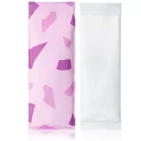 Immagine di Frida Mom Instant Ice Maxi Assorbenti Rinfrescanti Post Parto 2 in 1 - Include 8 Pad e 2 Slip