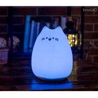 Immagine di InnoGIO GIOkitty Midi Luce Notturna per Bambini in Silicone ABS, 7 Colori, Ricaricabile, Autonomia fino a 15h con Spegnimento Automatico