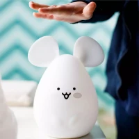 Immagine di InnoGIO GIOmouse Luce Notturna per Bambini in Silicone BPA Free, 8 Colori, Ricaricabile USB-C, Autonomia fino a 10 Ore