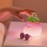 Immagine di InnoGio GIOeggplant Lampada Antibuio per Bambini in Silicone Morbido - Ricaricabile con USB-C