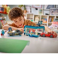 LEGO City Autolavaggio Drive-in 60497