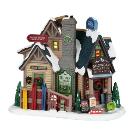 Immagine di Lemax 65536 Bighorn Peak Mountain Sports Snow Gear con Alimentatore