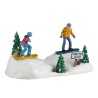 Immagine di Lemax 63821 Snowboarding Practice