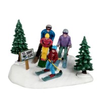 Immagine di Lemax 63822 Family Ski Day