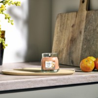 Immagine di Yankee Candle Tangerine & Vanilla Candela in Giara Piccola Signature