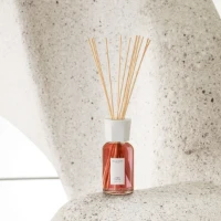 Immagine di Millefiori Milano Diffusore a Bastoncini 250 ml Ambra & Rosa