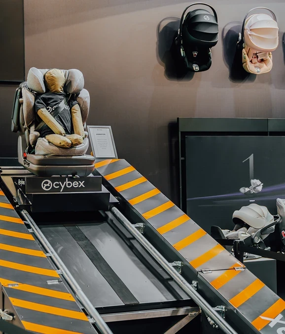 Sicurezza Auto Crash Text Cybex Novara